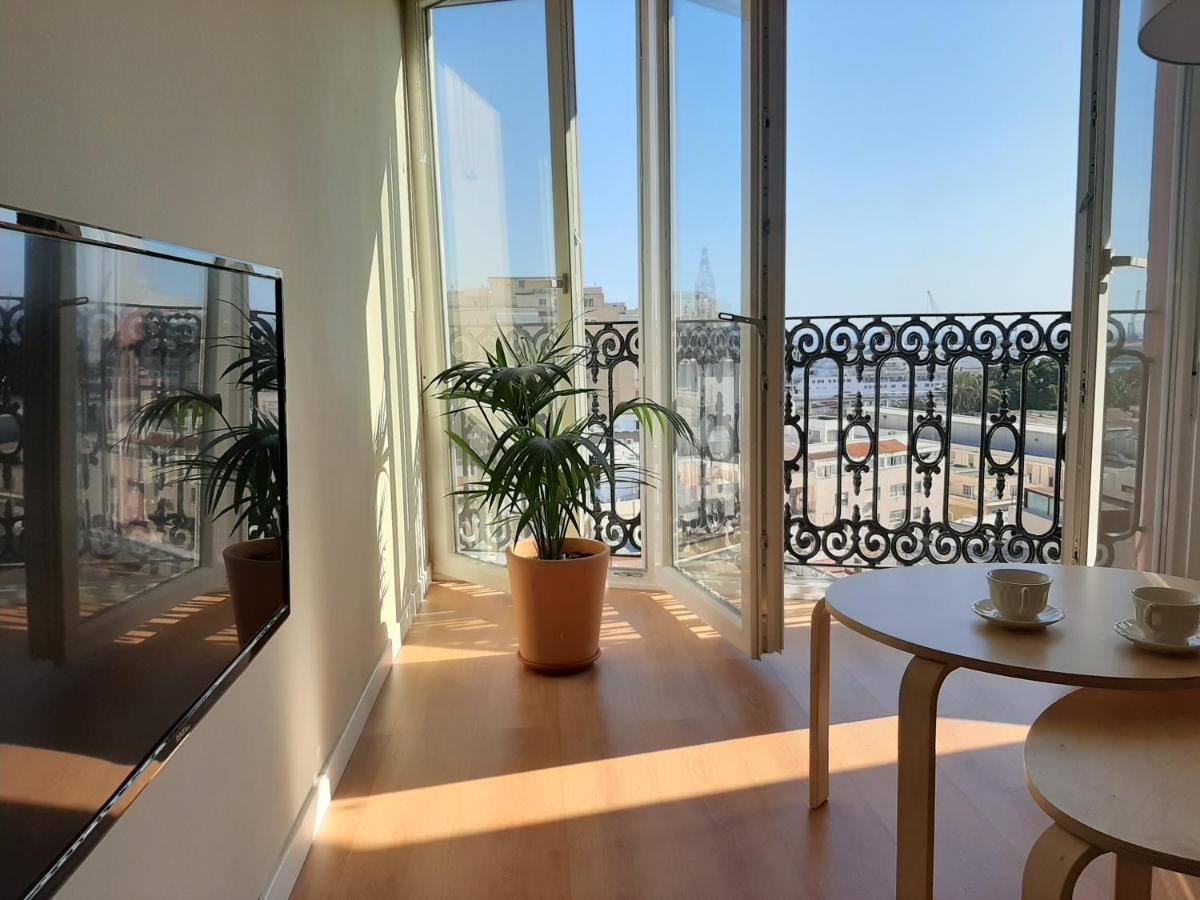 Vivienda Bendicho- Catedral Apartment Almeria Exterior photo